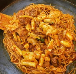 서울 은평 닭볶음탕/닭갈비/닭발 맛집 BEST 5 매거진에 대한 사진입니다.