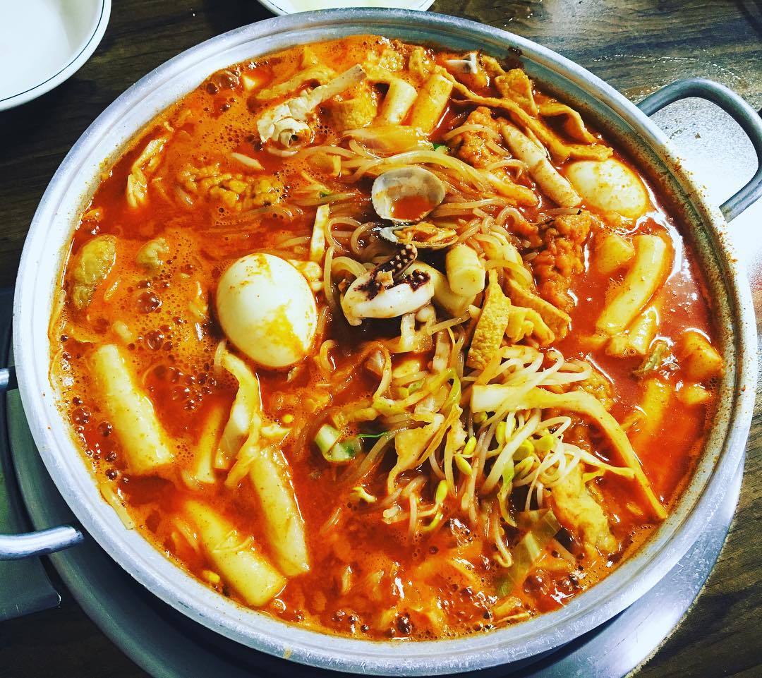 진미즉석해물야채떡볶이 - 서울 강남, 목동 | 맛집검색 식신