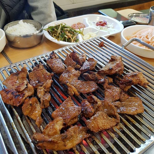숯불동글갈비 - 서울 강남, 강서 화곡 발산 등촌 | 맛집검색 식신