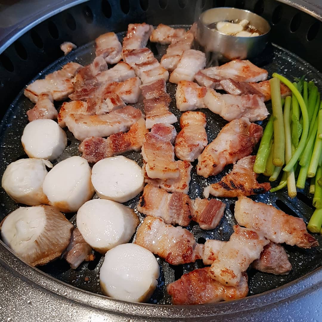 출처 : 미나리생삼겹 인스타그램 검색 결과