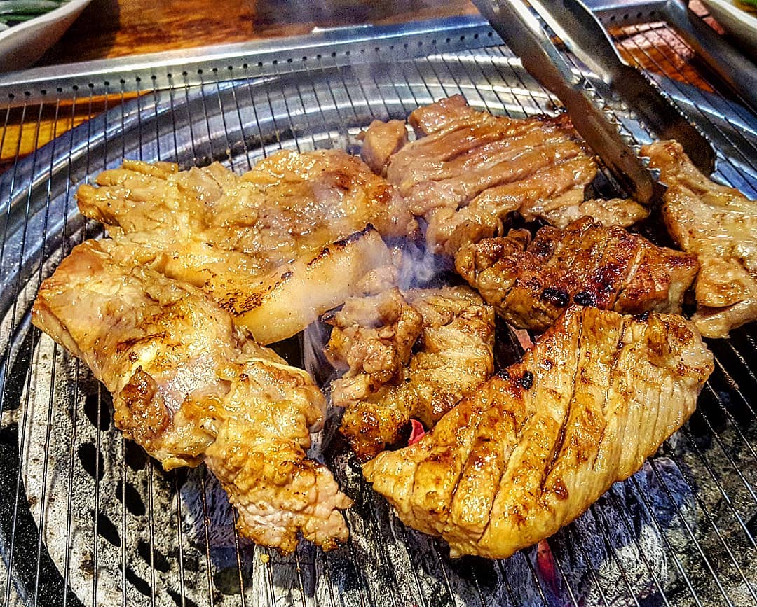 홍능참숯불갈비 - 서울 강남, 김포공항 방화 마곡지구 | 맛집검색 식신