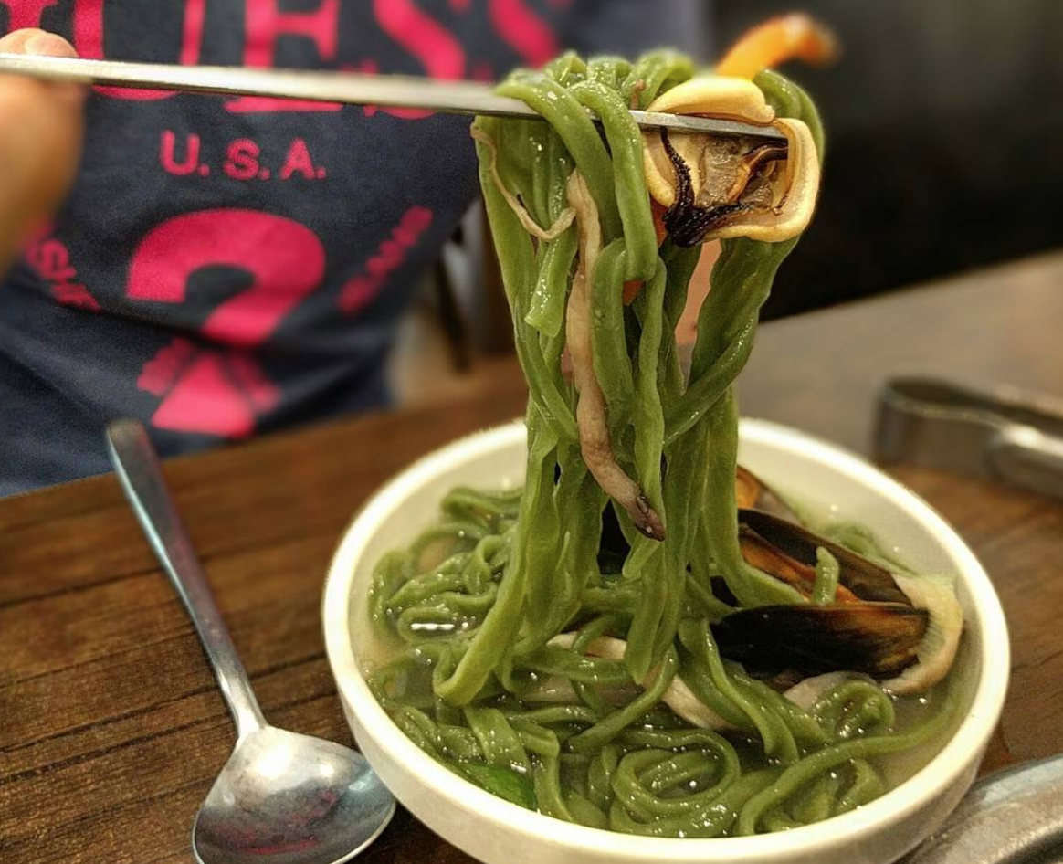 뽕잎해물칼국수 - 서울 강남, 개포 수서 | 맛집검색 식신