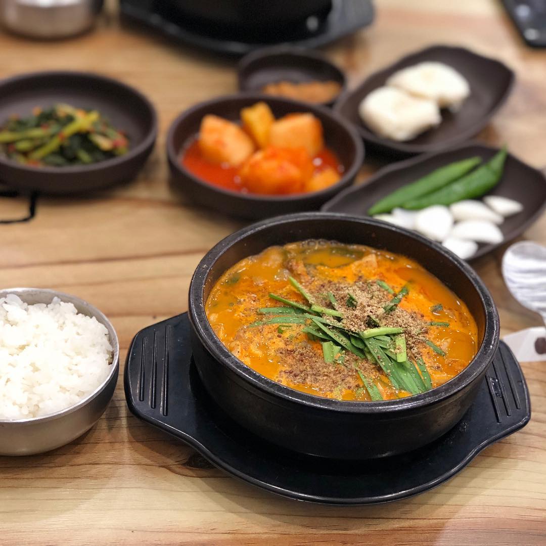 출처 : 고향옥얼큰순대국 가양점 인스타그램 검색 결과