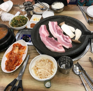 서울 고덕 돼지구이 맛집 BEST 5 매거진에 대한 사진입니다.