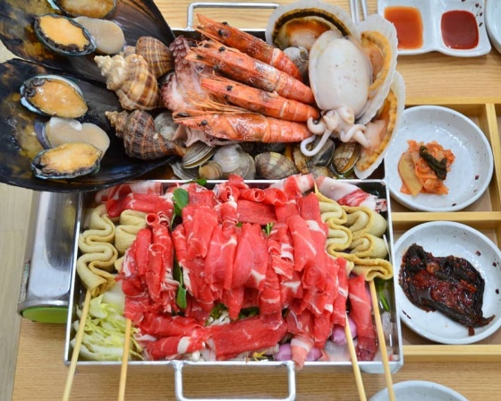 갯벌식당 , 인천광역시 강화군 해안남로 2464 갯벌식당 