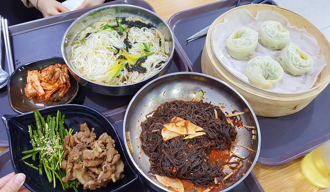착한명인국수와숯불냉면 - 광주, 남구 봉선 주월 | 맛집검색 식신