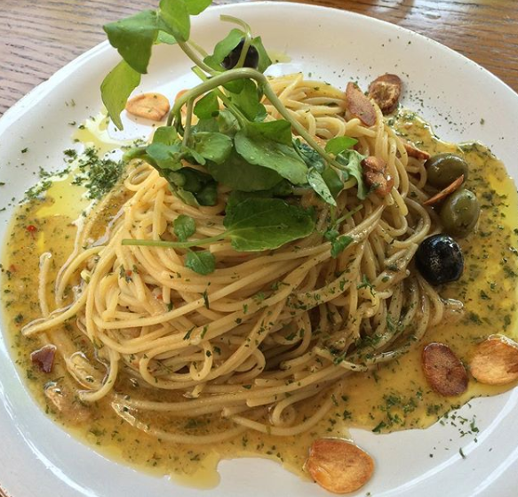 출처 : 요인요아웃 인스타그램 검색 결과