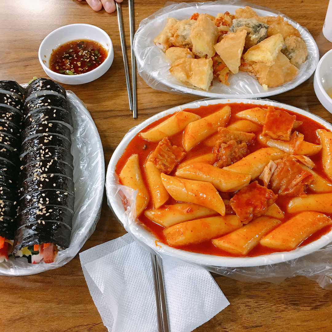 진아네 떡볶이 - 서울 강북, 동대문 장충 신당 | 맛집검색 식신