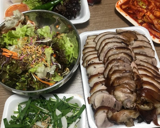 황금맛족발 , 서울 금천구 독산로75길 27