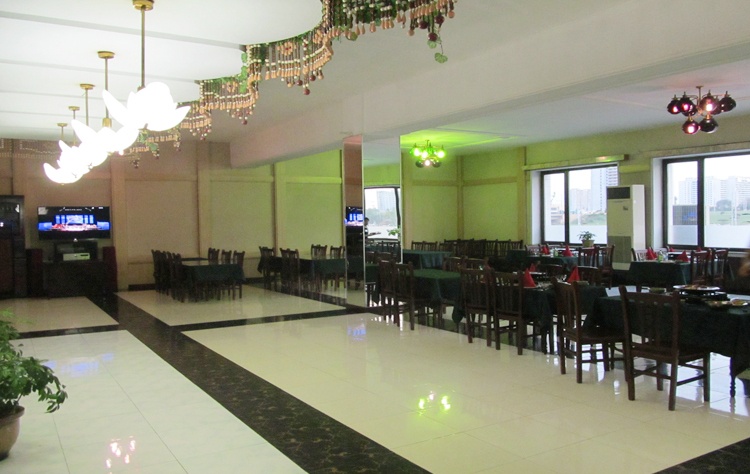 place_img