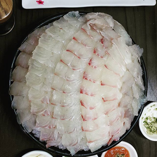 푸른수산 - 전남, 신안군 | 맛집검색 식신