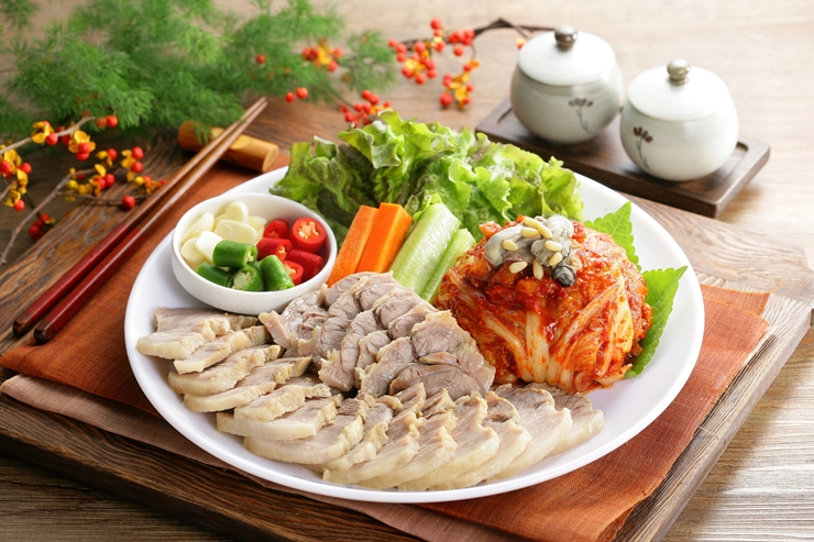 흥부왕족발보쌈 - 서울 강남, 중앙대 상도 | 맛집검색 식신