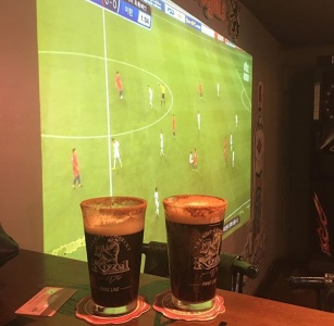 샘라이언스 매장 사진, 서울특별시 용산구 이태원로27가길 50 원화아(주) 2층