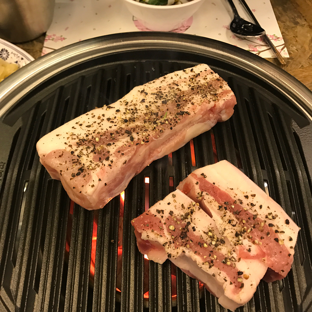 먹음직 - 부산, 동래구 온천장 명륜 | 맛집검색 식신