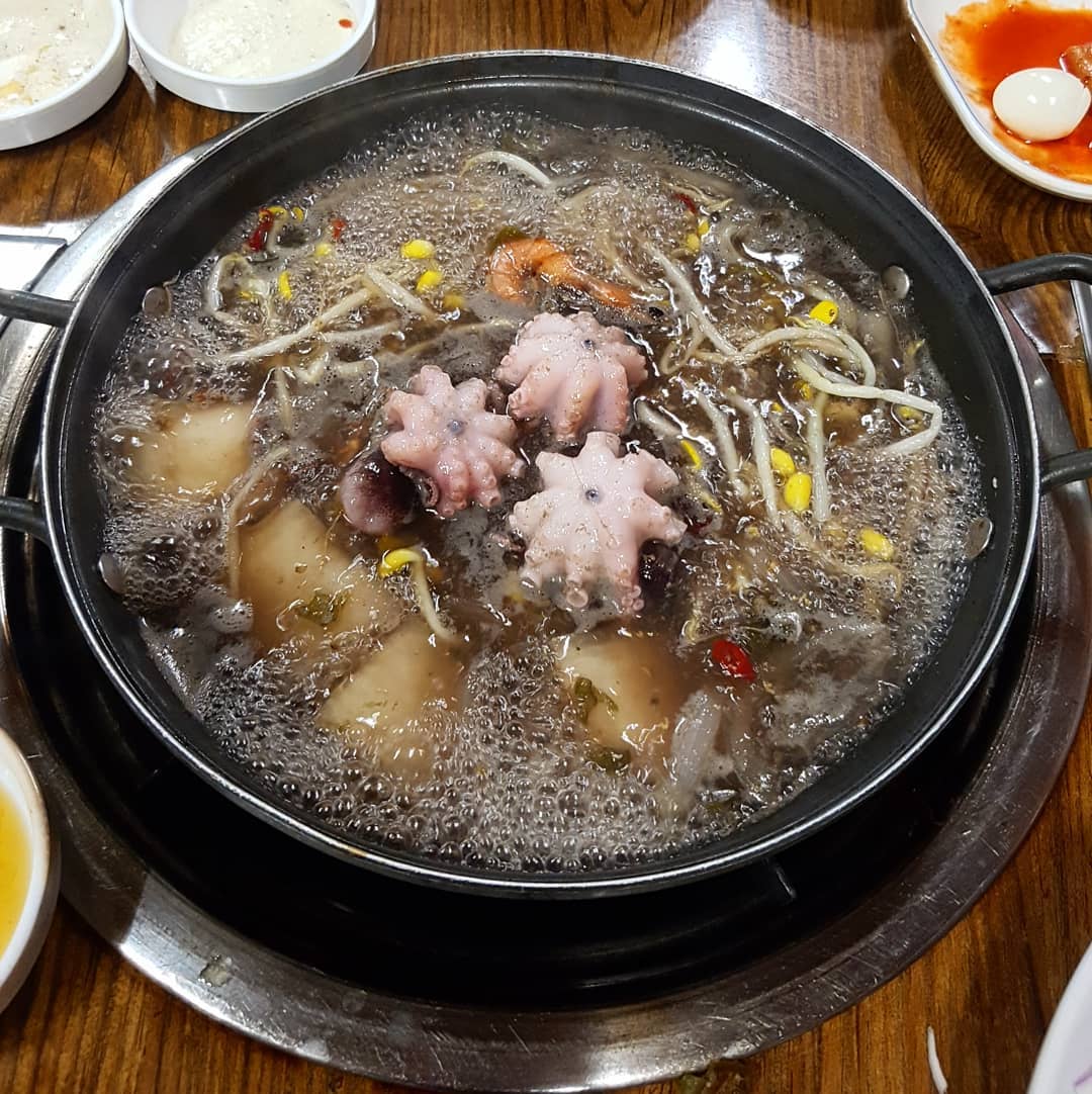 소문난초량할매쭈꾸미 - 부산, 금정구 부산대 범어사 | 맛집검색 식신