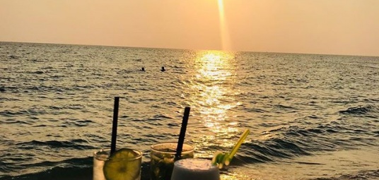 Rory's Beach Bar