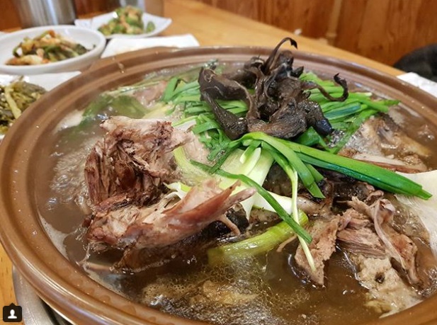 나능이능이백숙|경기 / 군포시/산본/당동, 고기맛집 | 식신 맛집추천