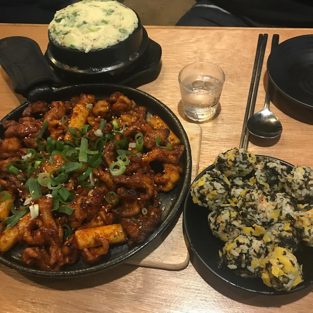 기찬매운닭발 대화본점 - 경기, 일산서구 대화 주엽 | 맛집검색 식신