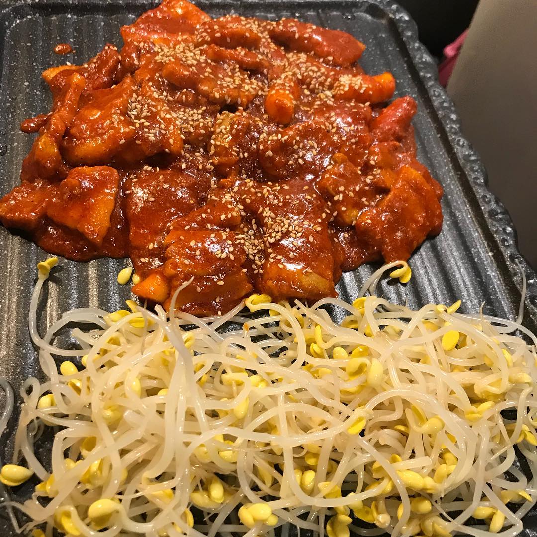 오크셔통돼지&철판 