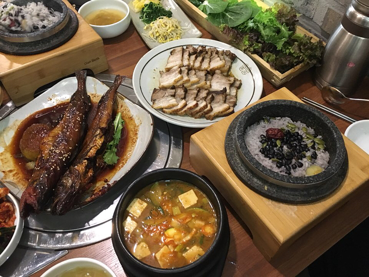 [양산] 돌담길 :: 푸짐한 백반 맛집 1