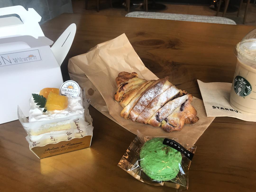 썬베이커리 - 광주, 광산구 송정 수완 첨단 | 맛집검색 식신