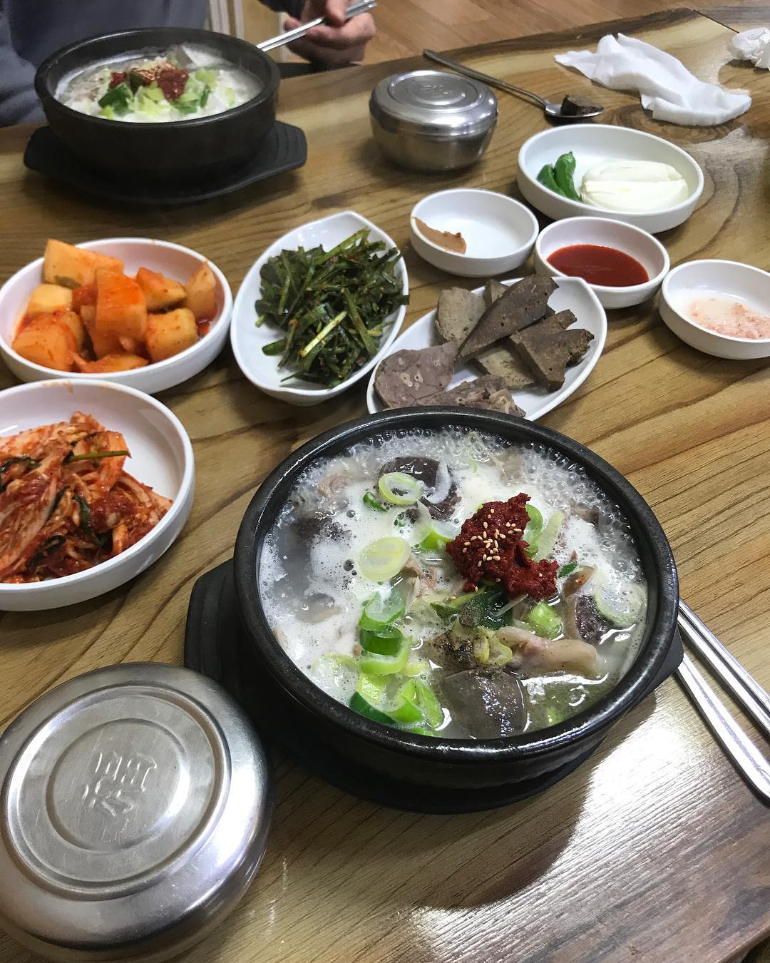 신돈지메마을 - 광주, 북구-일곡동 | 맛집검색 식신