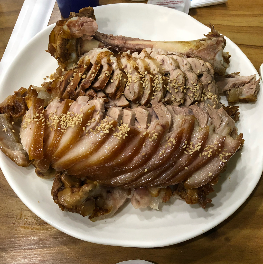행복한족발 - 대전, 서구-갈마 도마 | 맛집검색 식신