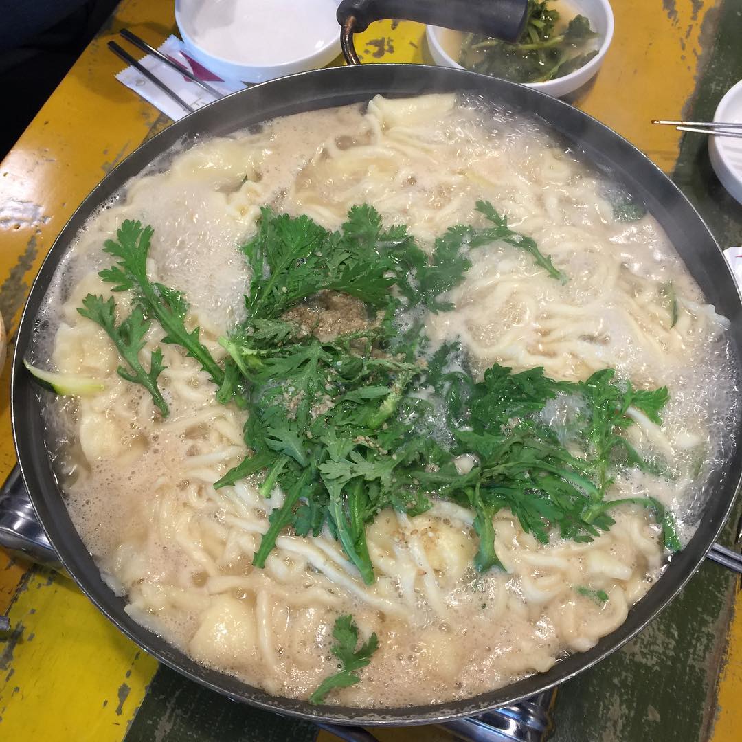도안칼국수 - 대전, 서구-도안 관저 가수원 | 맛집검색 식신