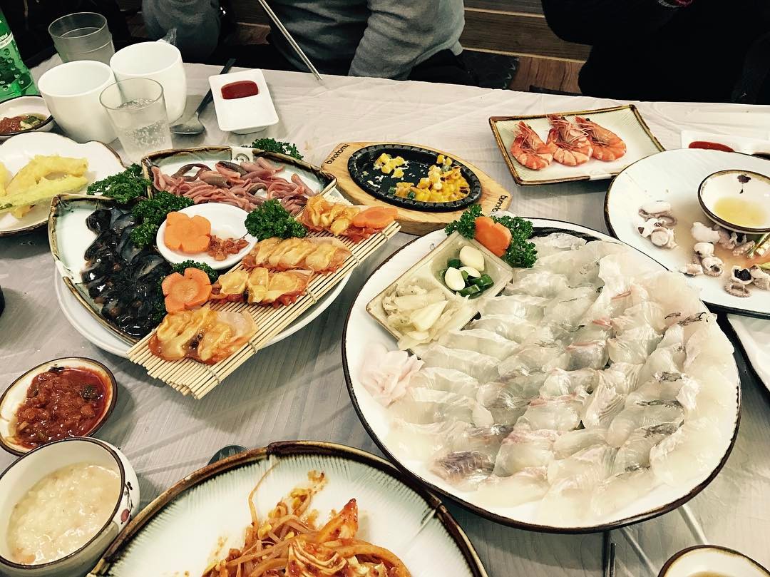산호횟집 - 대구, 북구 경북대 칠곡 | 맛집검색 식신