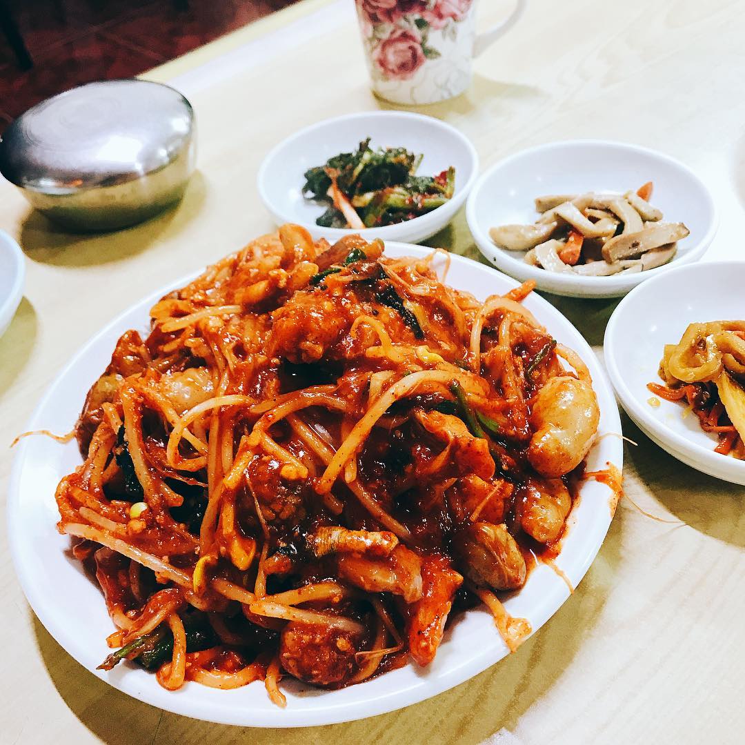 아구아구찜 - 부산, 서구 대신동 송도 | 맛집검색 식신