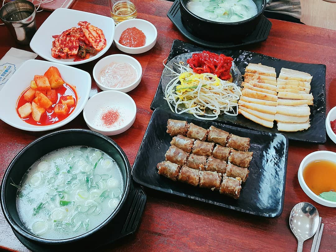 최가네엄마돼지국밥 - 부산, 연제구 연산동 | 맛집검색 식신