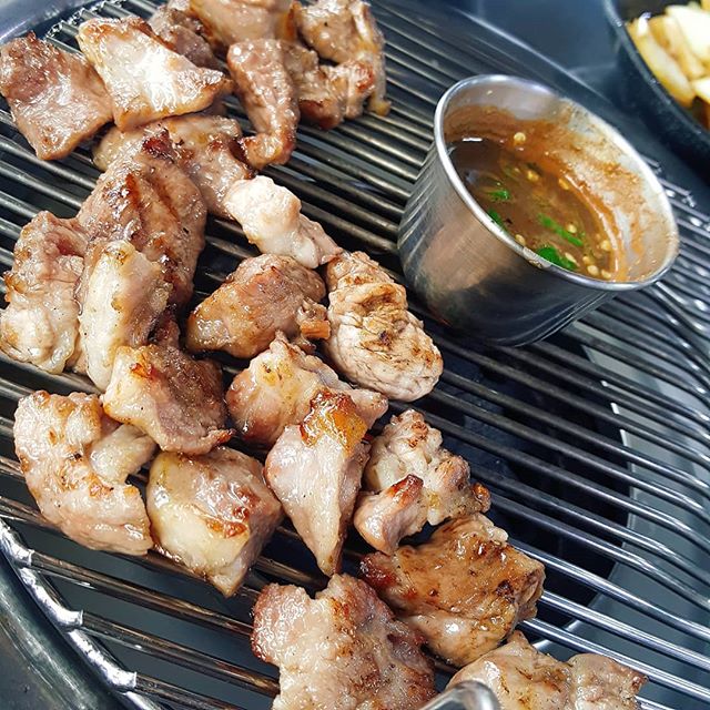 돈하루방 성안점 - 울산, 중구-반구 병영 성안 | 맛집검색 식신