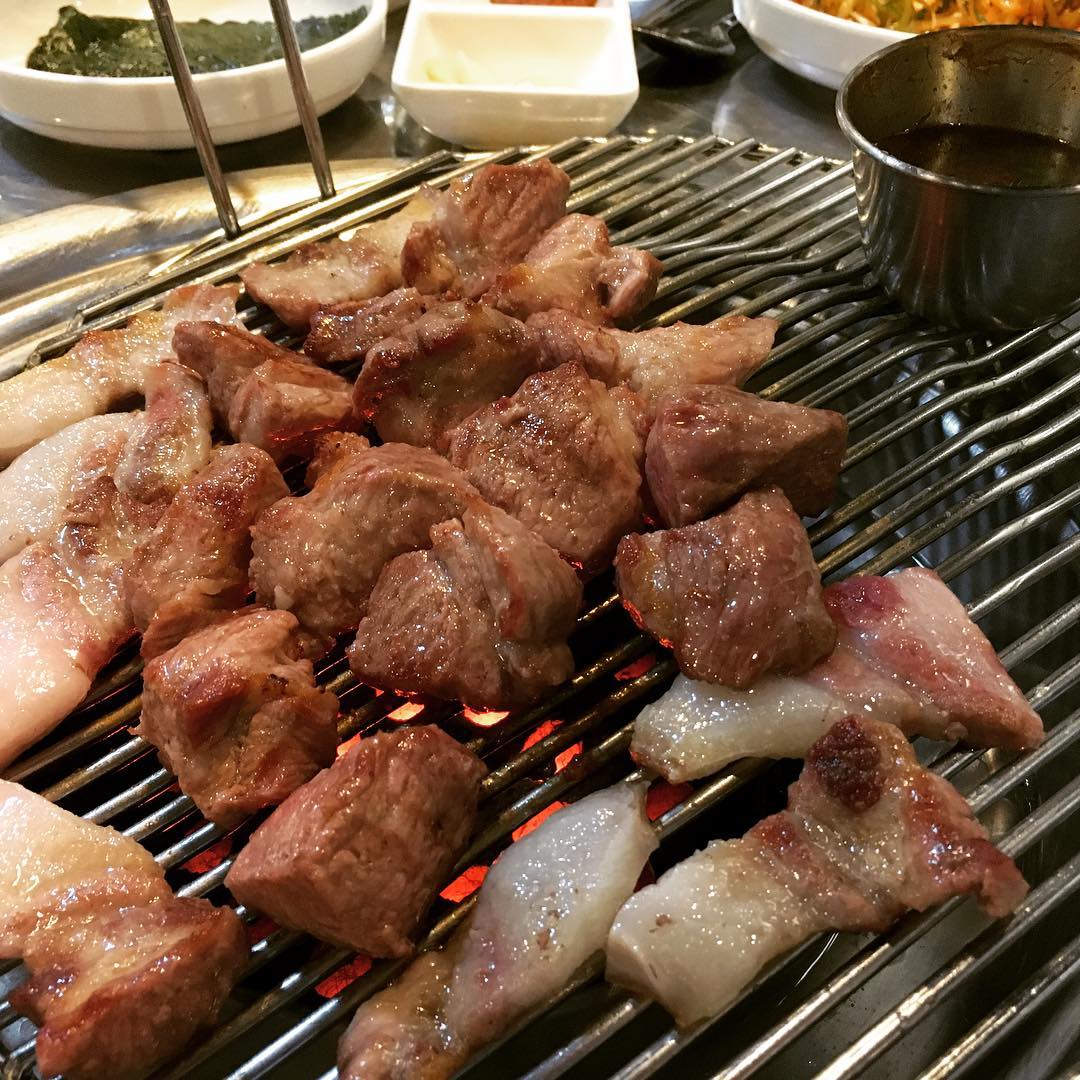 중문칠돈가 - 제주, 중문 예래 | 맛집검색 식신