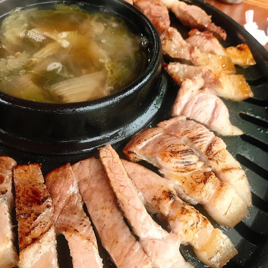 중문흑돼지천국 - 제주, 중문 예래 | 맛집검색 식신