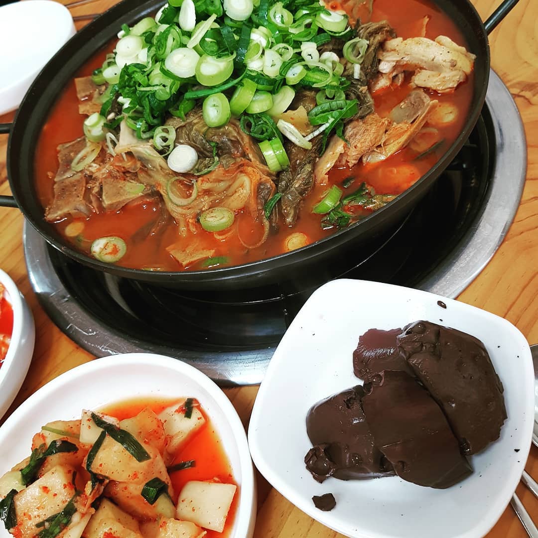 우홍균뼈해장국 - 충남, 천안-성환 직산 입장 성거 | 맛집검색 식신