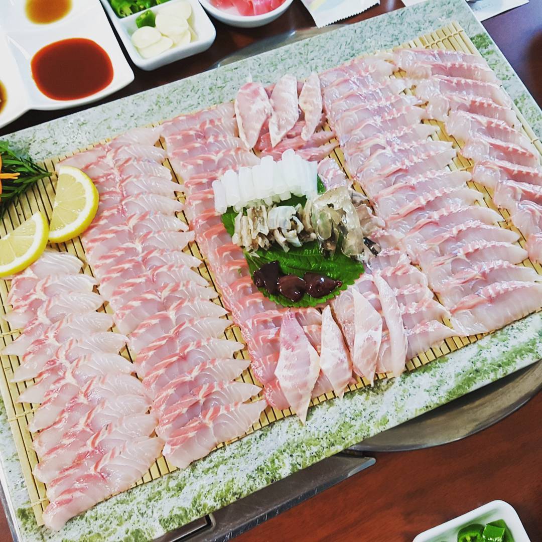 출처 : 두천매운탕 인스타그램 검색 결과