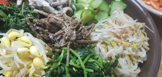 할매보리밥