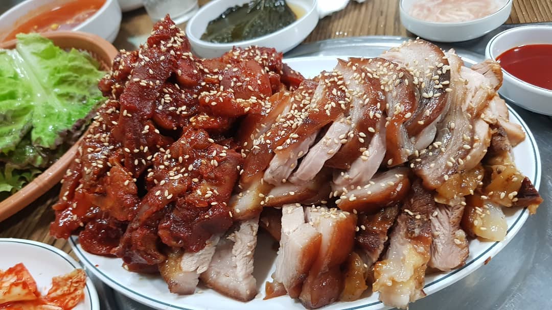 일진왕족발 - 충북, 청주-청원구 율량 내덕 | 맛집검색 식신