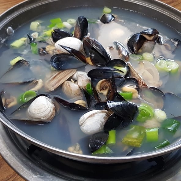 물총칼국수 - 충남, 천안-동남구 중앙 터미널 | 맛집검색 식신