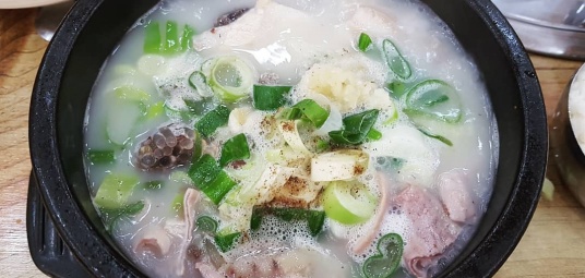 권구성 순대국밥