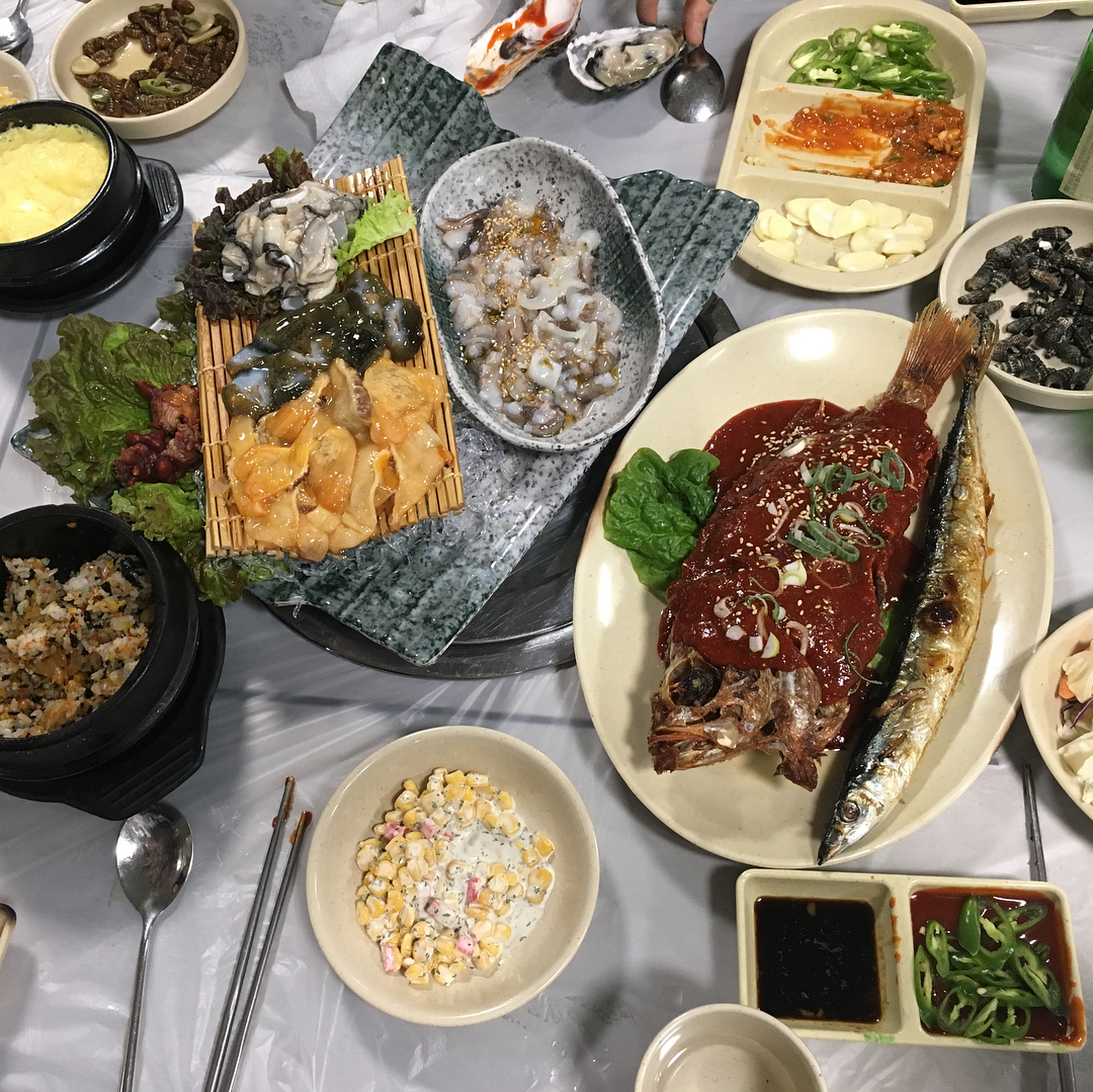 용곡활어회수산 - 충남, 천안-동남구 중앙 터미널 | 맛집검색 식신