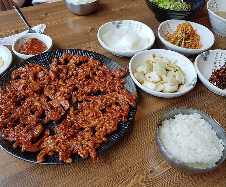 황장군 시지점 - 대구, 수성구 범어동 두산동 | 맛집검색 식신