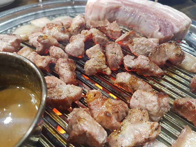돈사랑 - 충북, 진천 | 맛집검색 식신