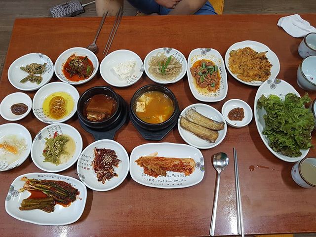 둥지식당