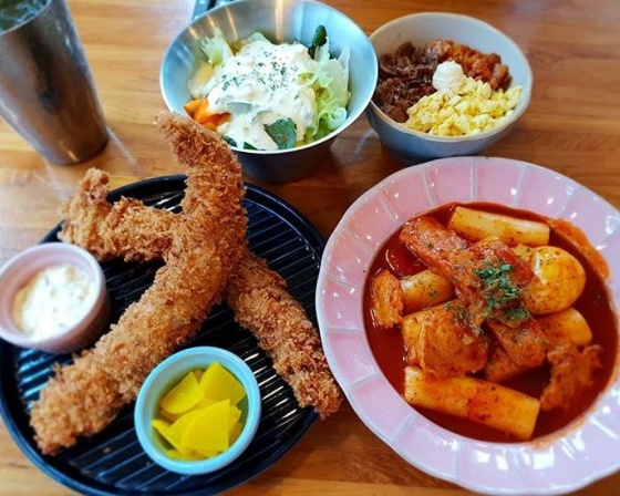 몽키빠레트 , 대구 수성구 달구벌대로650길 13
