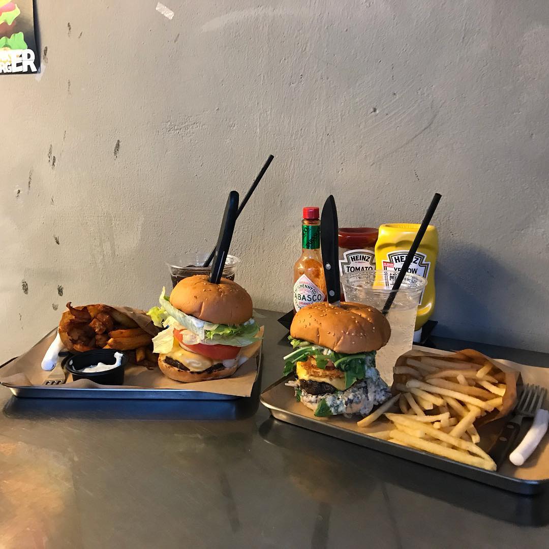 벙커버거 - 대구, 달서구 성서 계명대 | 맛집검색 식신