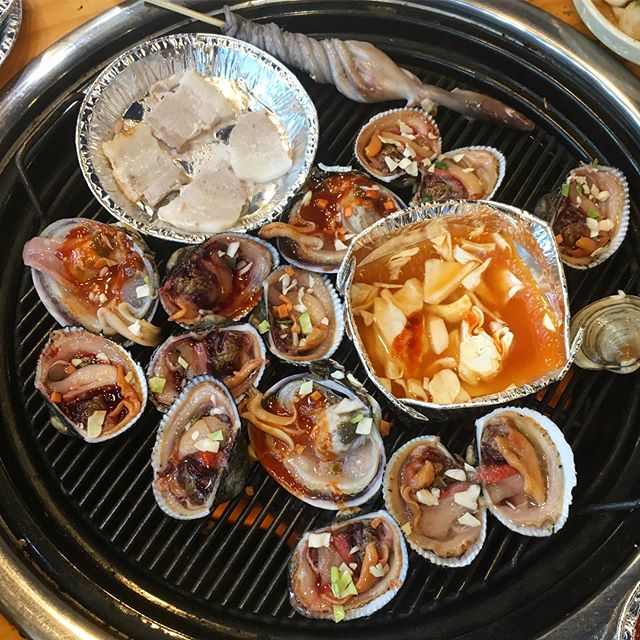 출처 : 진주빛조개구이 인스타그램 검색 결과