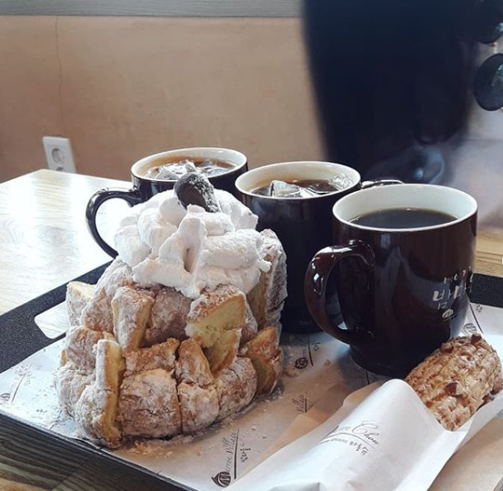 출처 : 베이커리 밤마을 인스타그램 검색 결과