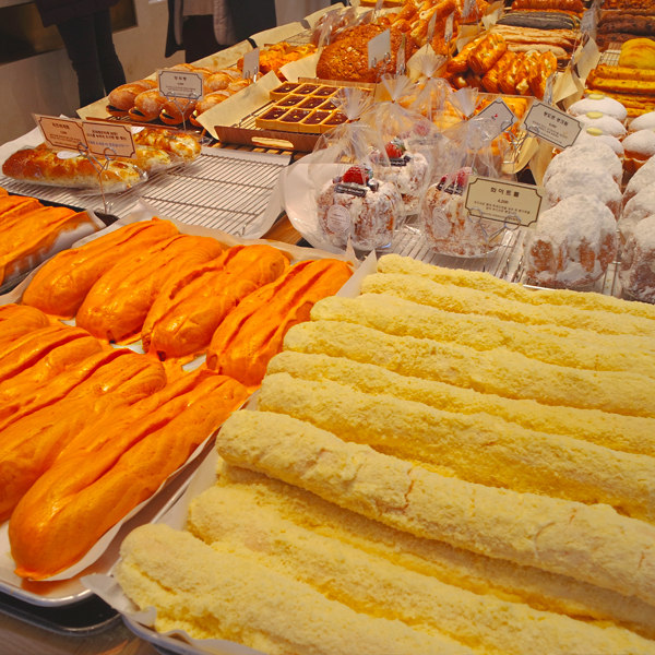 출처 : 하얀풍차제과매탄점 인스타그램 검색 결과