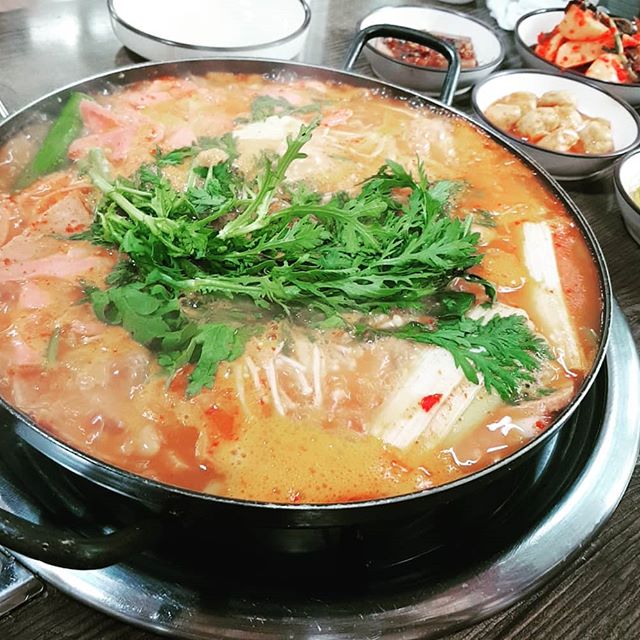 석기정부대찌개 - 충남, 세종시 조치원 | 맛집검색 식신